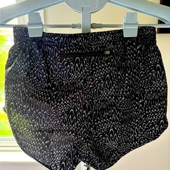 Nike Black Athletic Shorts Lightweight XS - Picture 2 of 4